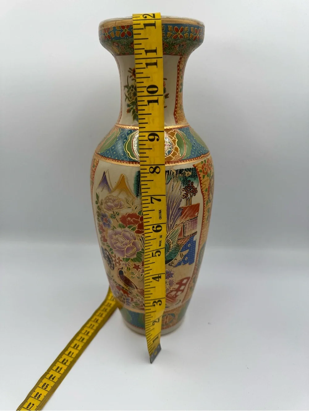 Large Vintage Vase Made in China Asian Bird Flowers Gold Moriage Beautiful